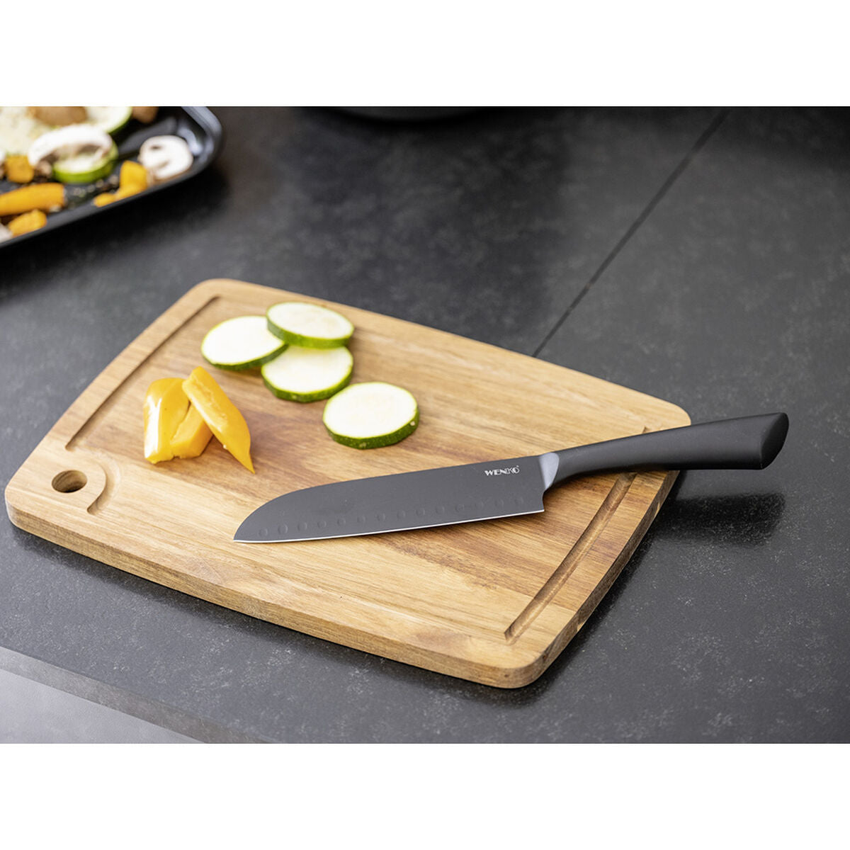 Cuțit Santoku Wenko Ace 55056100 17,5 cm Negru