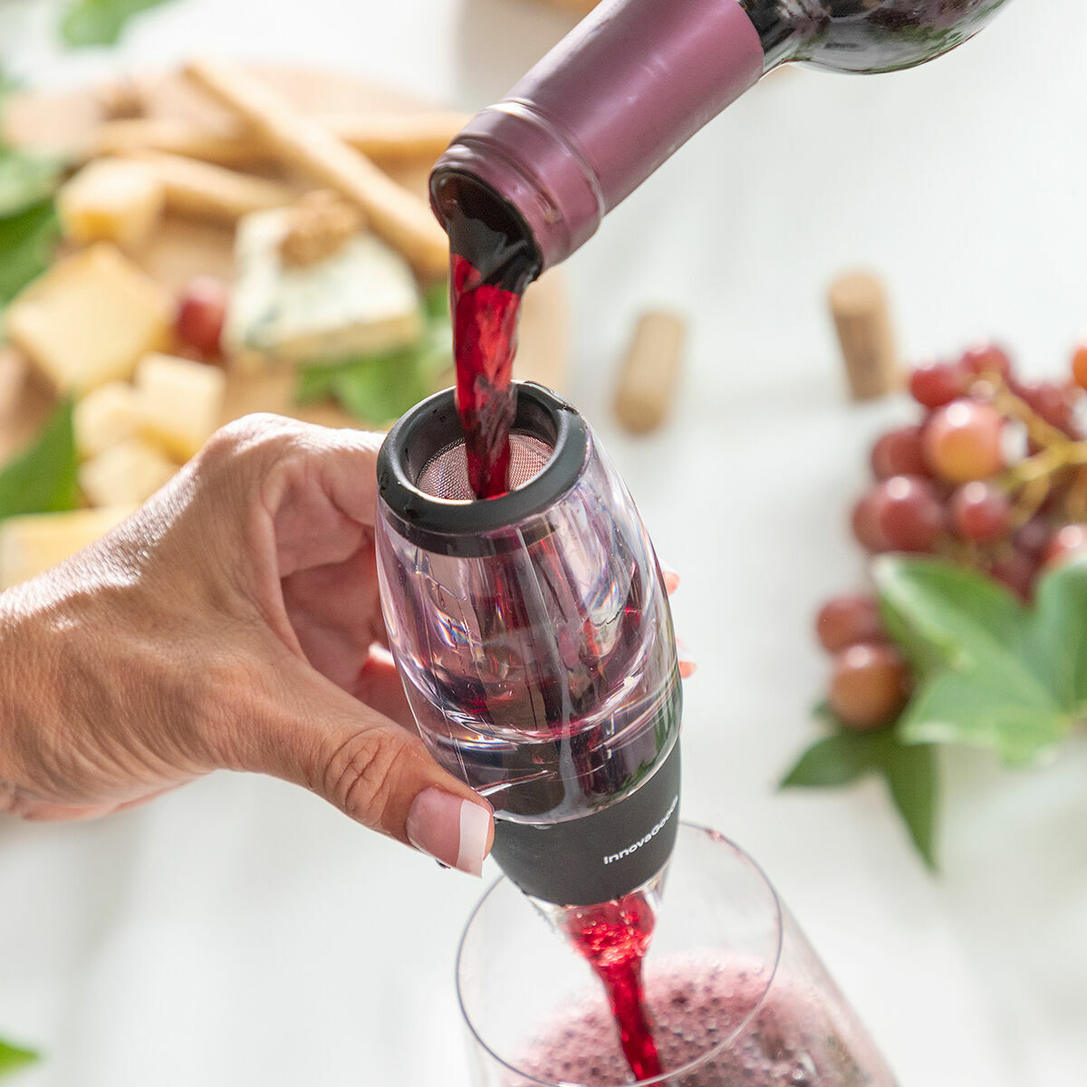 Aerator de vin cu filtru, suport și husă Wineir InnovaGoods